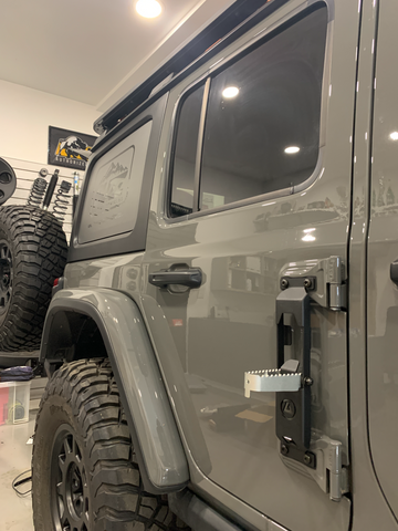 Smittybilt 7630 Atlas Door Step for 07-20 Jeep Wrangler JL & JK